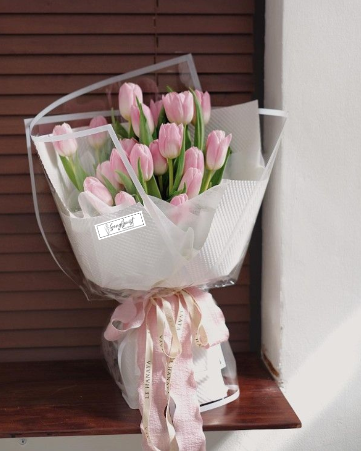 Fairy Tales HAND BOUQUET