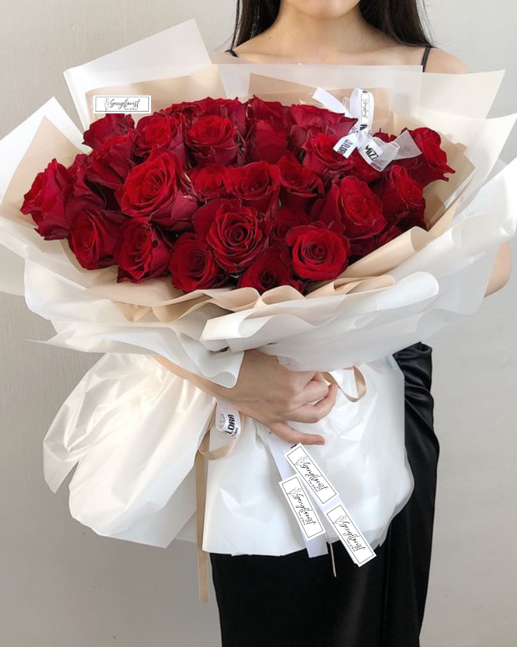 Fiery Passion HAND BOUQUET